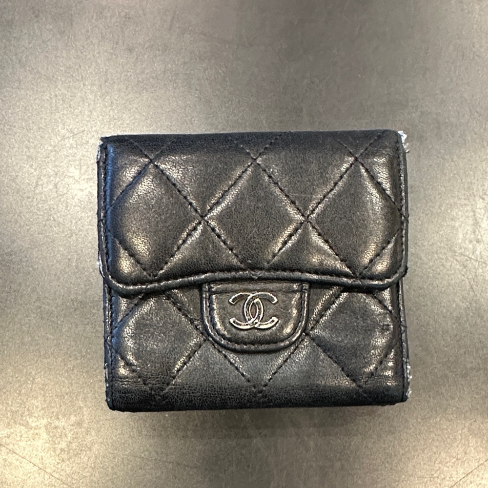 CHANEL Black Quilted Leather Wallet with Silver Logo